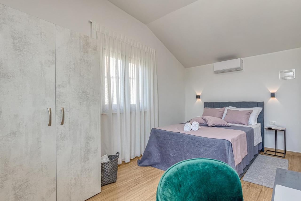 Rooms Nilda Musalez Exteriör bild